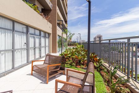 Apartamento à venda com 38m², 1 quarto e 1 vagaÁrea comum 