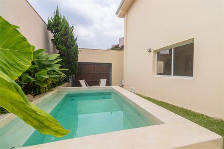 Casa à venda com 269m², 3 quartos e sem vaga