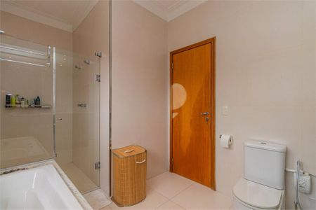 Casa à venda com 269m², 3 quartos e sem vaga