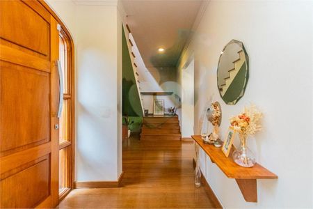 Casa à venda com 269m², 3 quartos e sem vaga