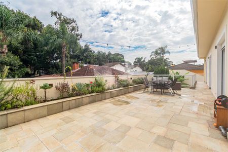 Casa à venda com 269m², 3 quartos e sem vaga