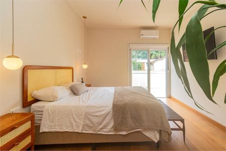 Casa à venda com 269m², 3 quartos e sem vaga