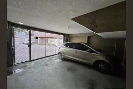 Casa à venda com 242m², 3 quartos e 3 vagas