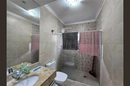 Casa à venda com 3 quartos, 242m² em Jardim Sao Ricardo, São Paulo