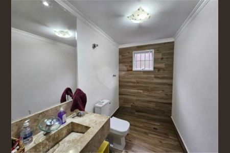 Casa à venda com 3 quartos, 242m² em Jardim Sao Ricardo, São Paulo