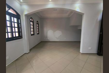 Casa à venda com 3 quartos, 135m² em Jardim D’abril, Osasco