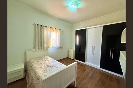 Casa para alugar com 220m², 2 quartos e 2 vagas Casa para alugar com 220m², 2 quartos e 2 vagasQuarto 2