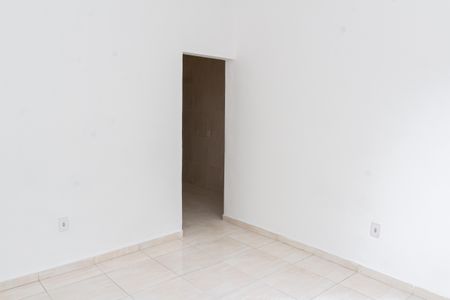 Sala de casa para alugar com 2 quartos, 40m² em Guaratiba, Rio de Janeiro