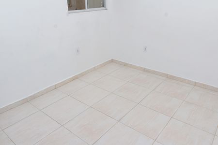 Quarto 1 de casa para alugar com 2 quartos, 40m² em Guaratiba, Rio de Janeiro