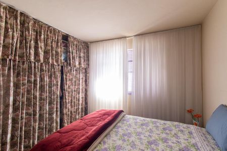 Casa para alugar com 852m², 3 quartos e 1 vaga Casa para alugar com 852m², 3 quartos e 1 vagaQuarto 2