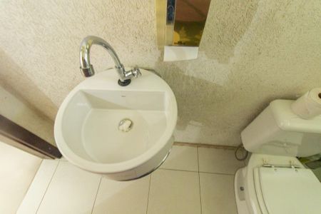 Casa para alugar com 852m², 3 quartos e 1 vaga Casa para alugar com 852m², 3 quartos e 1 vagaLavabo