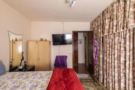 Casa para alugar com 852m², 3 quartos e 1 vaga Casa para alugar com 852m², 3 quartos e 1 vagaQuarto 2