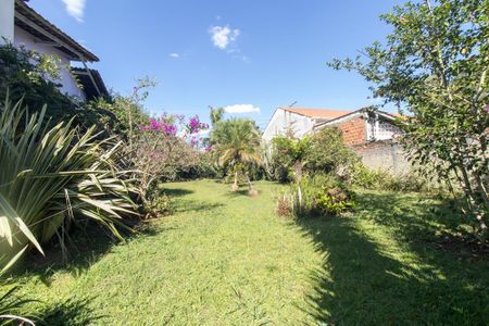 Casa para alugar com 852m², 3 quartos e 1 vaga Casa para alugar com 852m², 3 quartos e 1 vagaQuintal