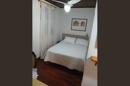 Casa para alugar com 385m², 5 quartos e 3 vagasQuarto