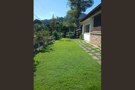 Casa para alugar com 385m², 5 quartos e 3 vagasÁrea externa