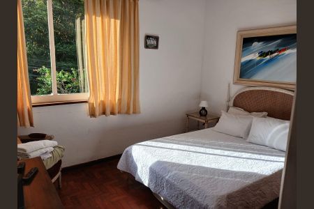 Casa para alugar com 385m², 5 quartos e 3 vagasQuarto