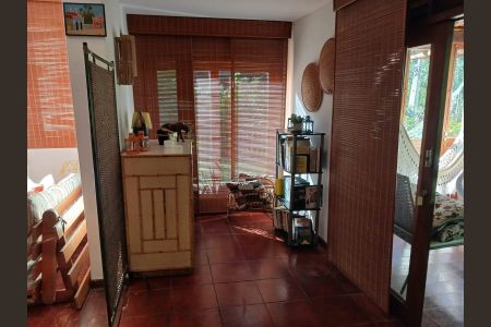 Casa para alugar com 385m², 5 quartos e 3 vagasSala