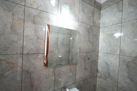 Casa à venda com 100m², 2 quartos e 1 vagaLavabo