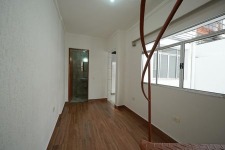 Corredor de casa à venda com 2 quartos, 100m² em Cambuci, São Paulo