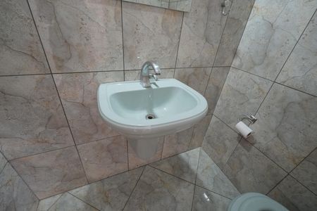 Casa à venda com 100m², 2 quartos e 1 vagaLavabo