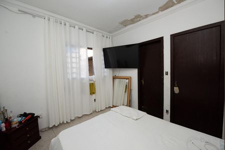 Casa para alugar com 80m², 2 quartos e sem vagaSuíte