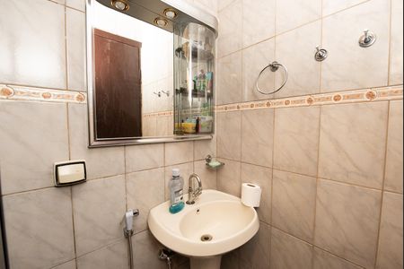 Casa para alugar com 80m², 2 quartos e sem vagaBanheiro da Suíte 1