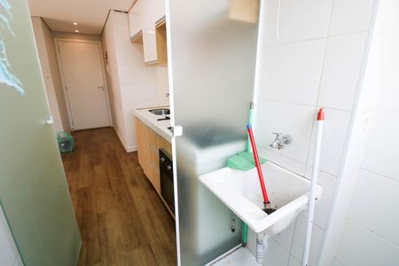 Área de Serviço de apartamento para alugar com 2 quartos, 41m² em Jardim Germania, São Paulo