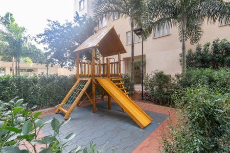 Apartamento à venda com 41m², 2 quartos e sem vaga Apartamento à venda com 41m², 2 quartos e sem vagaÁrea comum - Playground