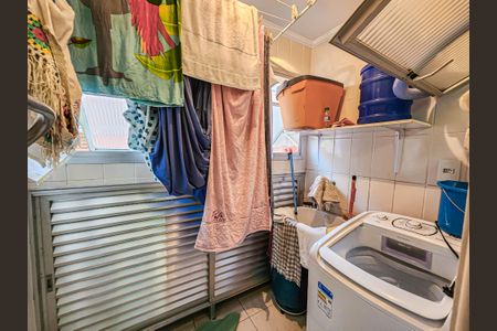 Apartamento para alugar com 64m², 2 quartos e 1 vagaÁrea de Serviço