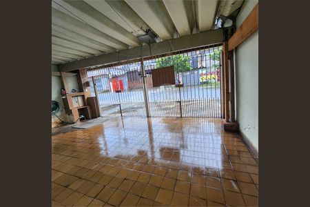 Casa à venda com 2 quartos, 100m² em Terceira Divisão de Interlagos, São Paulo