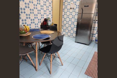 Casa à venda com 2 quartos, 100m² em Terceira Divisão de Interlagos, São Paulo