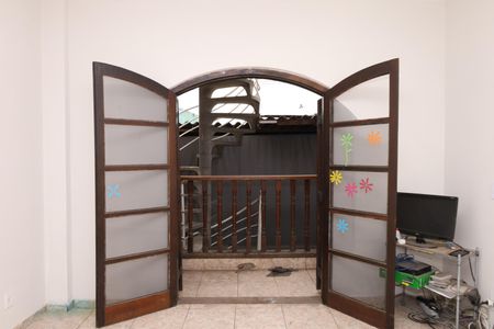 Casa para alugar com 173m², 3 quartos e 2 vagasVaranda
