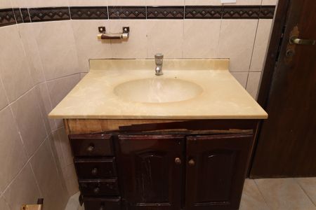 Casa para alugar com 173m², 3 quartos e 2 vagasBanheiro 2