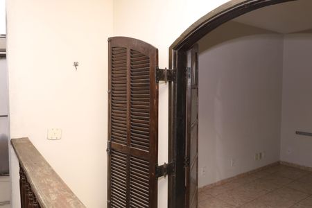 Casa para alugar com 173m², 3 quartos e 2 vagasVaranda