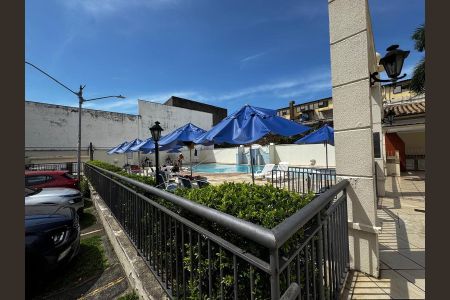 Apartamento à venda com 57m², 2 quartos e 1 vaga Apartamento à venda com 57m², 2 quartos e 1 vagaÁrea externa