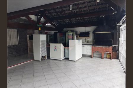 Casa à venda com 172m², 3 quartos e 4 vagas
