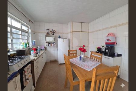 Casa à venda com 2 quartos, 180m² em Vila Granada, São Paulo