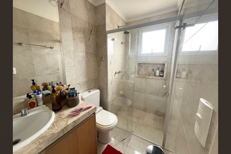 Apartamento à venda com 92m², 2 quartos e 2 vagasBanheiro 