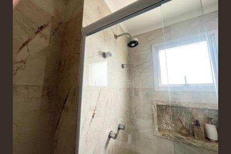 Apartamento à venda com 92m², 2 quartos e 2 vagasBanheiro