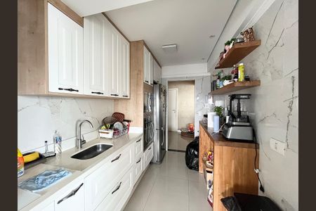 Apartamento à venda com 92m², 2 quartos e 2 vagasCozinha