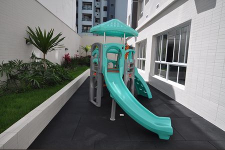 Apartamento para alugar com 35m², 2 quartos e sem vagaÁrea comum - Playground
