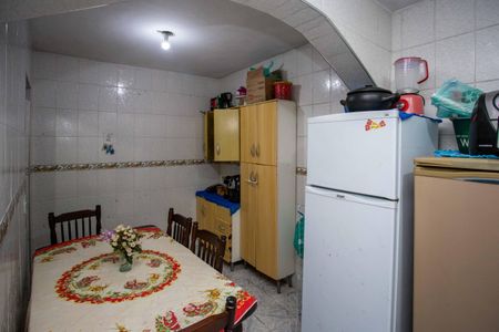 Casa à venda com 75m², 4 quartos e sem vagaCozinha