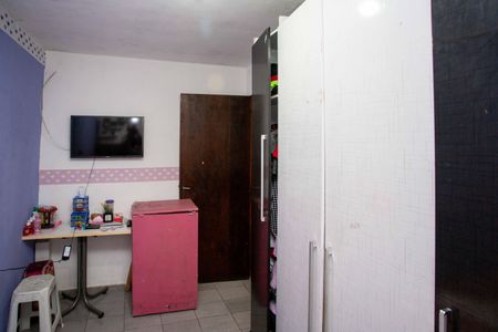 Casa à venda com 75m², 4 quartos e sem vagaQuarto 2