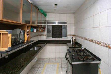 Casa à venda com 75m², 4 quartos e sem vagaCozinha