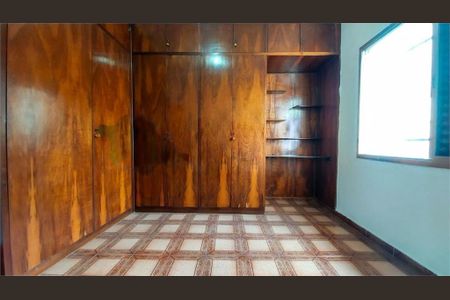 Casa à venda com 3 quartos, 195m² em Conjunto Residencial Jardim Canaa, São Paulo