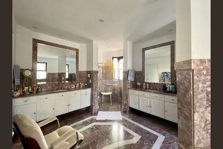 Apartamento à venda com 3 quartos, 312m² em Santa Cecilia, São Paulo