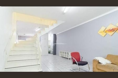 Casa à venda com 3 quartos, 185m² em Indianópolis, São Paulo