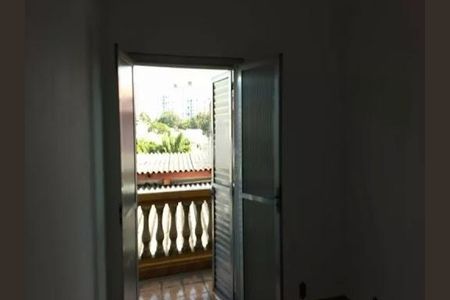 Casa à venda com 4 quartos, 300m² em Vila do Encontro, São Paulo