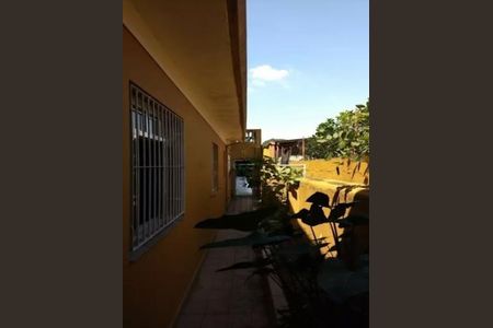 Casa à venda com 4 quartos, 300m² em Vila do Encontro, São Paulo