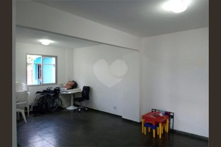 Apartamento à venda com 47m², 2 quartos e 1 vaga
